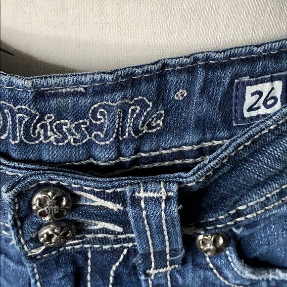 Jeans SHORTS by Miss Me - Picture 2 of 4